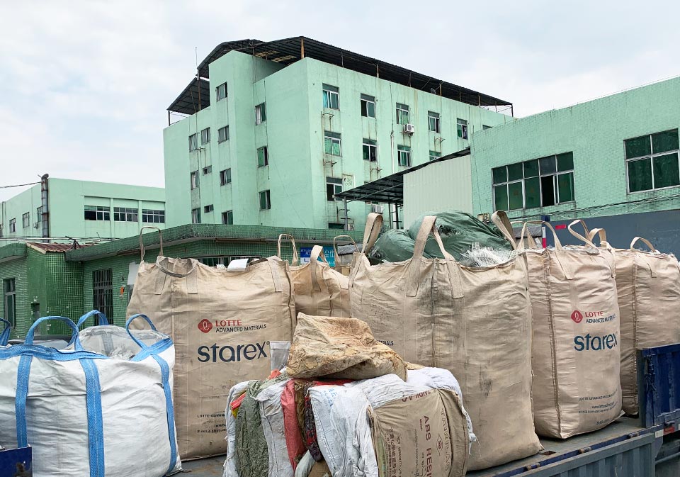 好色先生下载安装金屬